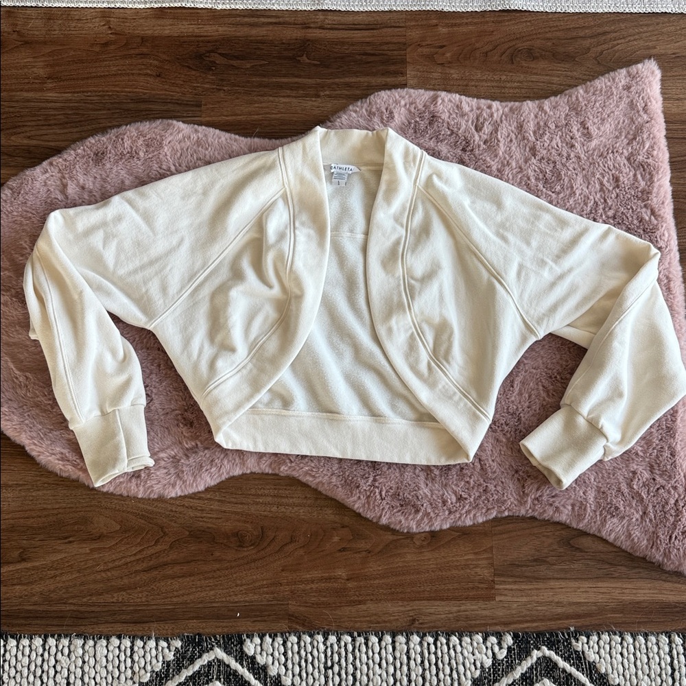Athleta Cream Cropped Sweatshirt